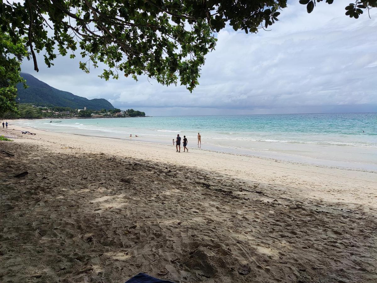 Riverside Mount Simpson Upper Beau Vallon  Buitenkant foto